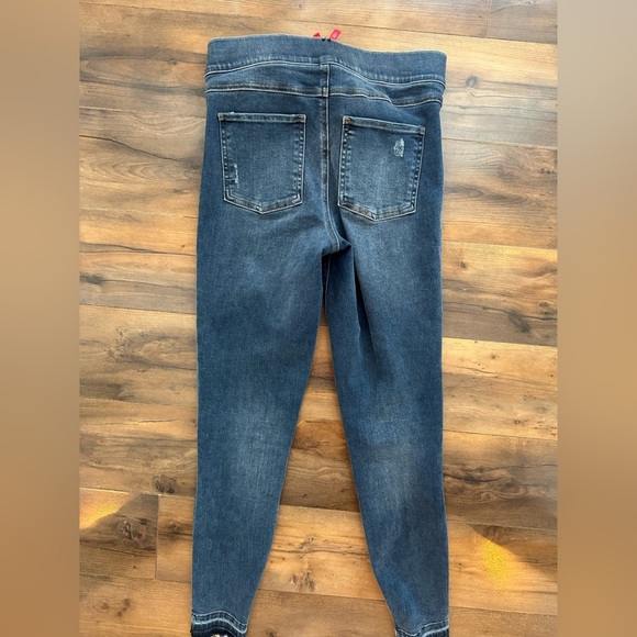 SPANX Distressed Skinny Ankle Jeans – Dark Wash – Size S/P - Picture 7 of 7